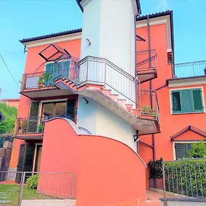 - Scintilla Di Apartment Luino