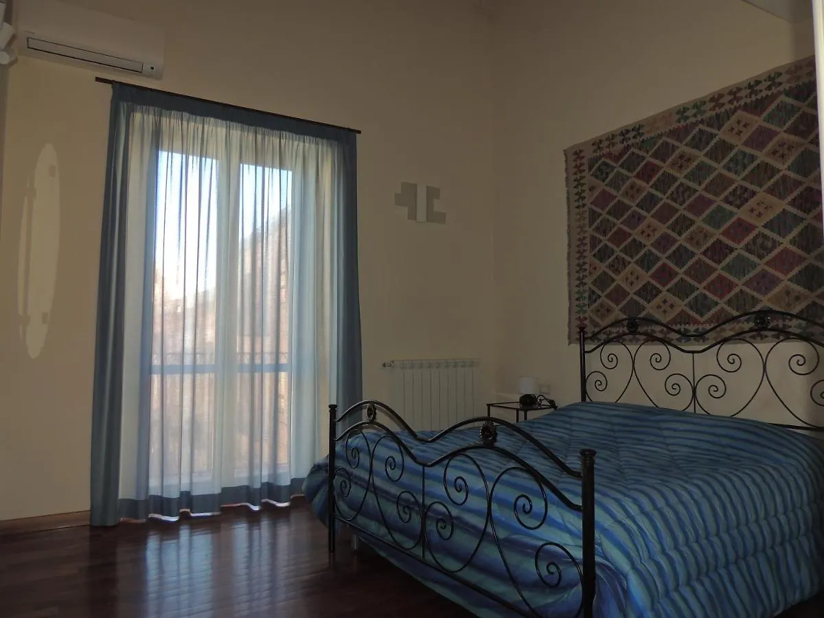 Suite Franziska Lift & Ac A Ballaro Palermo Kwatera prywatna